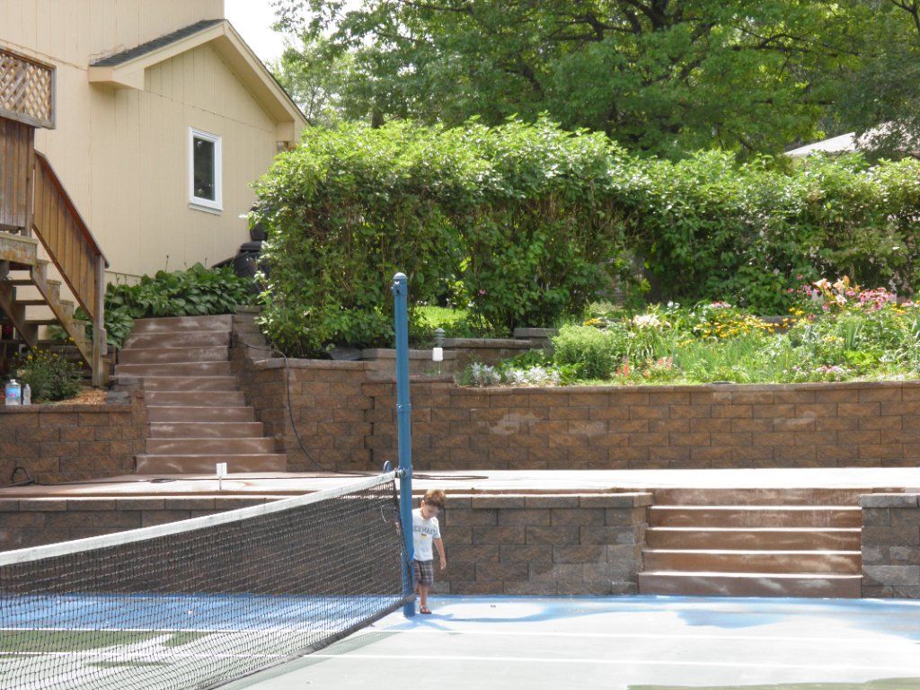Commercial Stone Retaining Wall